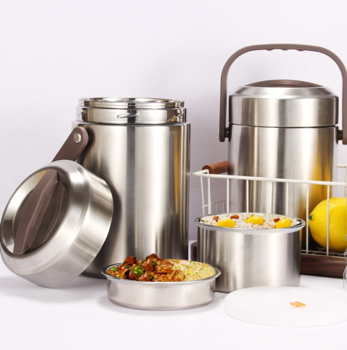 Compact portable lunch pot with detachable layers for easy cleaning