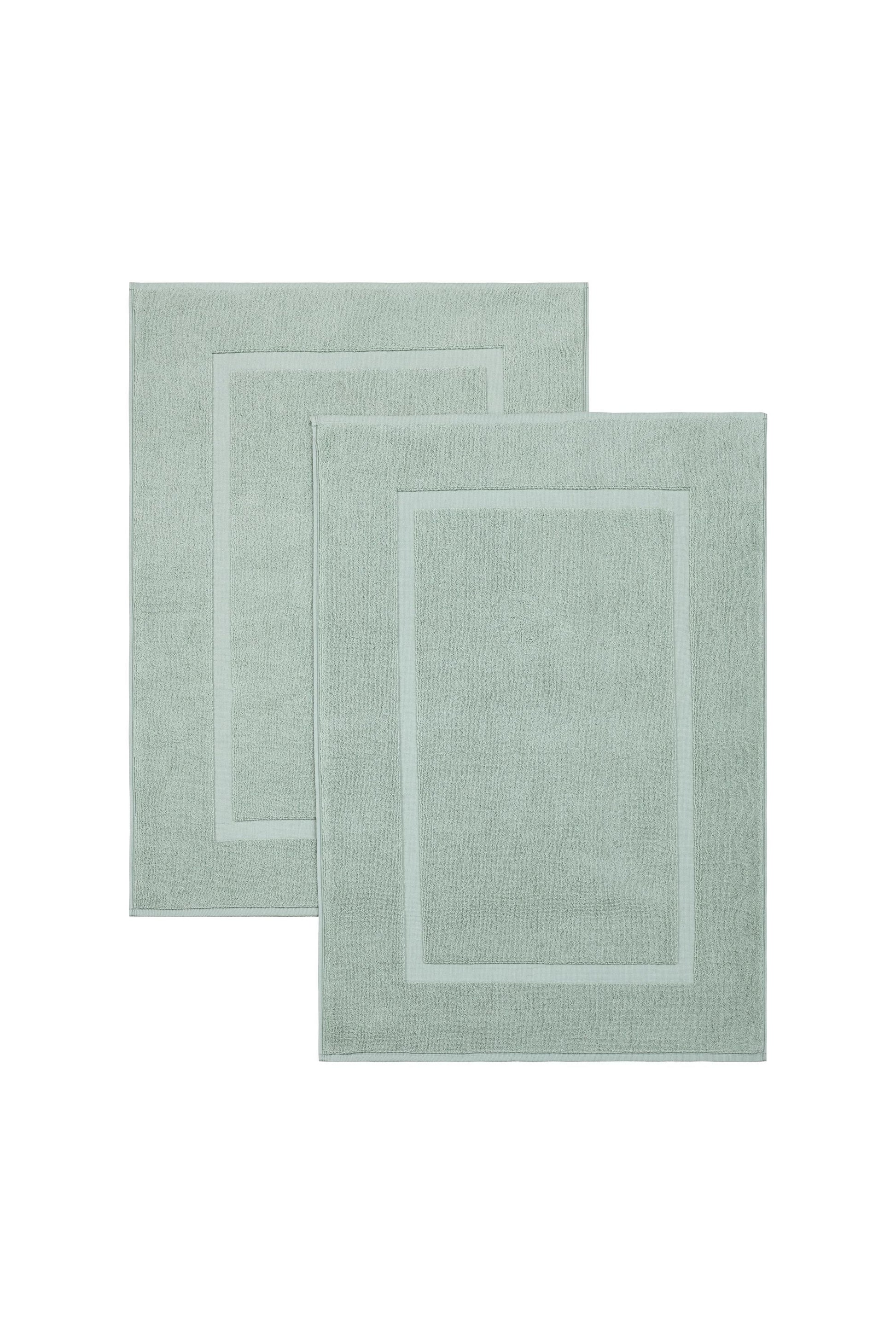 double stitched bath mat close up