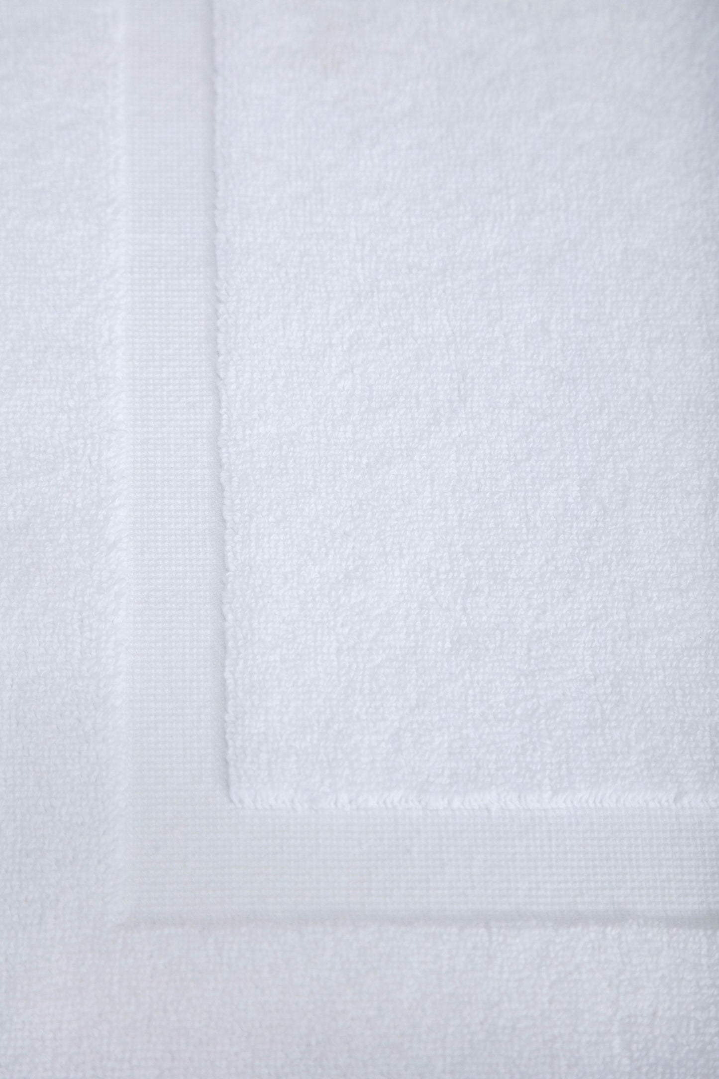 double stitched bath mat close up