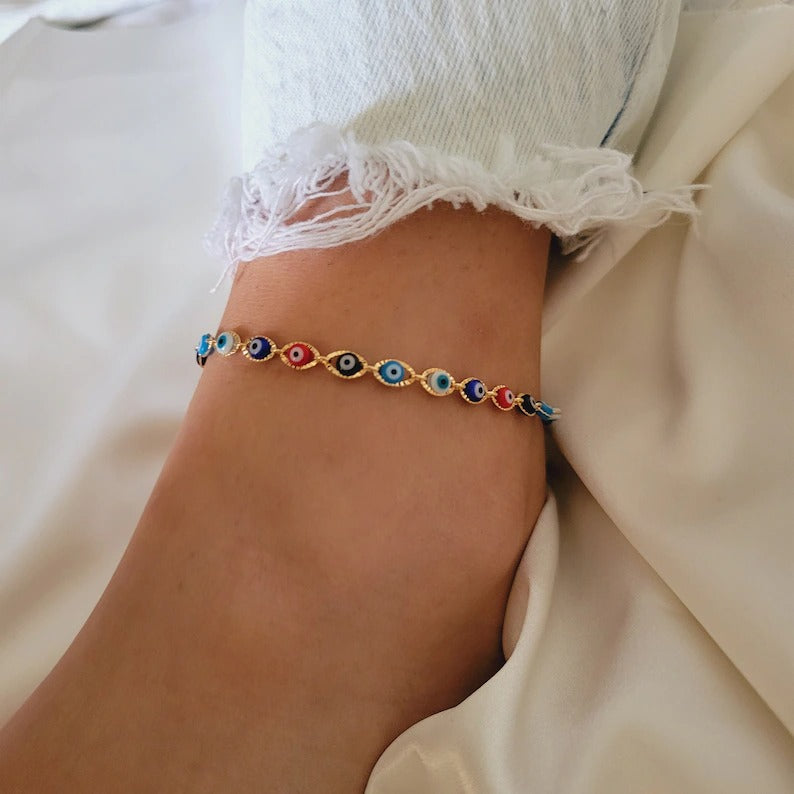 18k gold summer evil eye anklet bracelet close-up