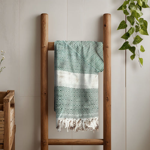 Haley Diamond Turkish Towel 200 GSM – Soft Oversized Cotton Towel