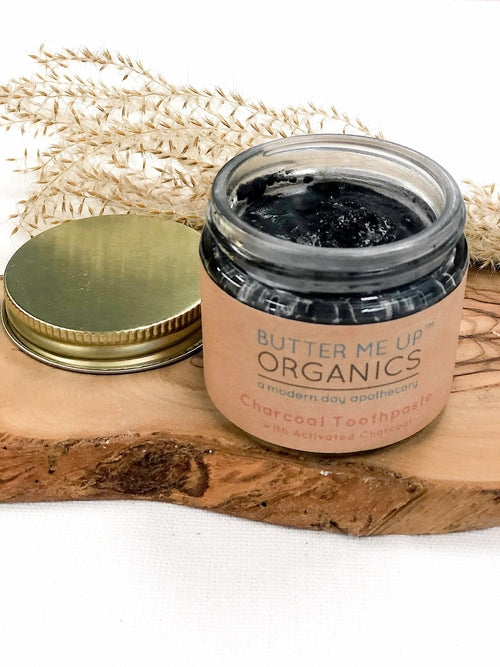 Organic Activated Charcoal Whitening Toothpaste – 2oz Glass Jar